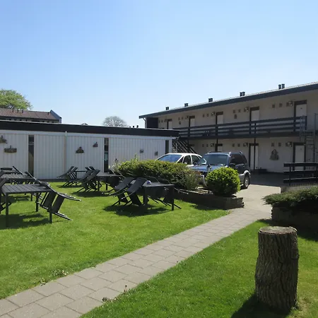 比卢姆库洛酒店 3*